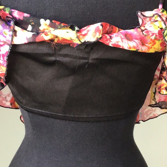 Mandee Bright Floral Crop Top - Picture 4 of 7